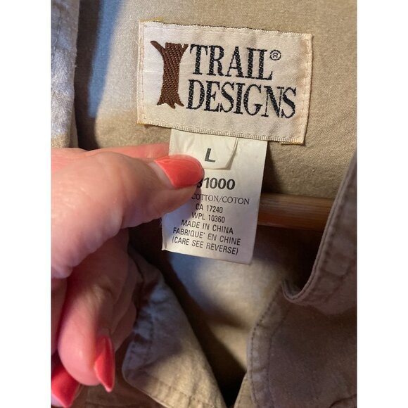 Vintage Trail Designs Tan Fishing Vest with  Lots of Pockets Sz L - Picture 6 of 10